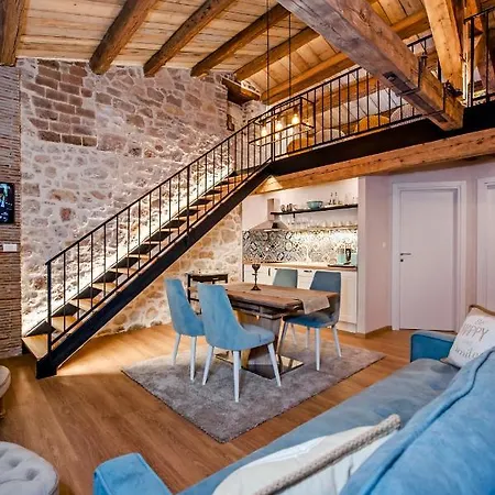 Apartments Casa De Amicis Rovinj Exterior photo